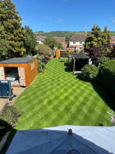 Top tips on how to get the perfect stripes on your lawn